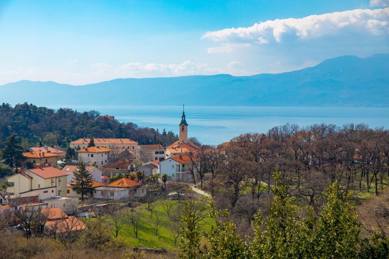 Tersatto Apartment Rijeka Luaran gambar